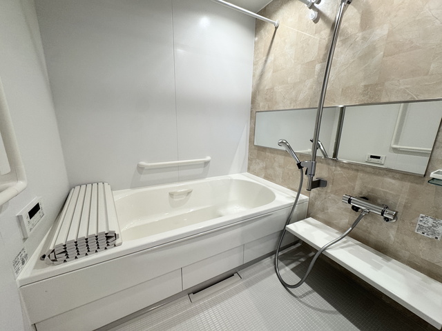 バス・シャワールーム