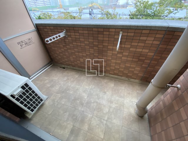 バルコニー　フレンシアノイエ難波南　バルコニー