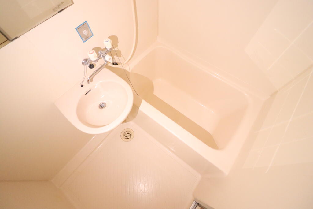 バス・シャワールーム　お風呂です★