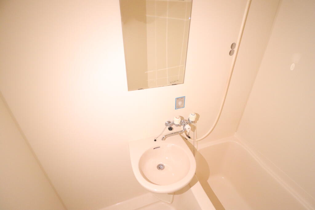 洗面設備　お風呂に洗面台あります★