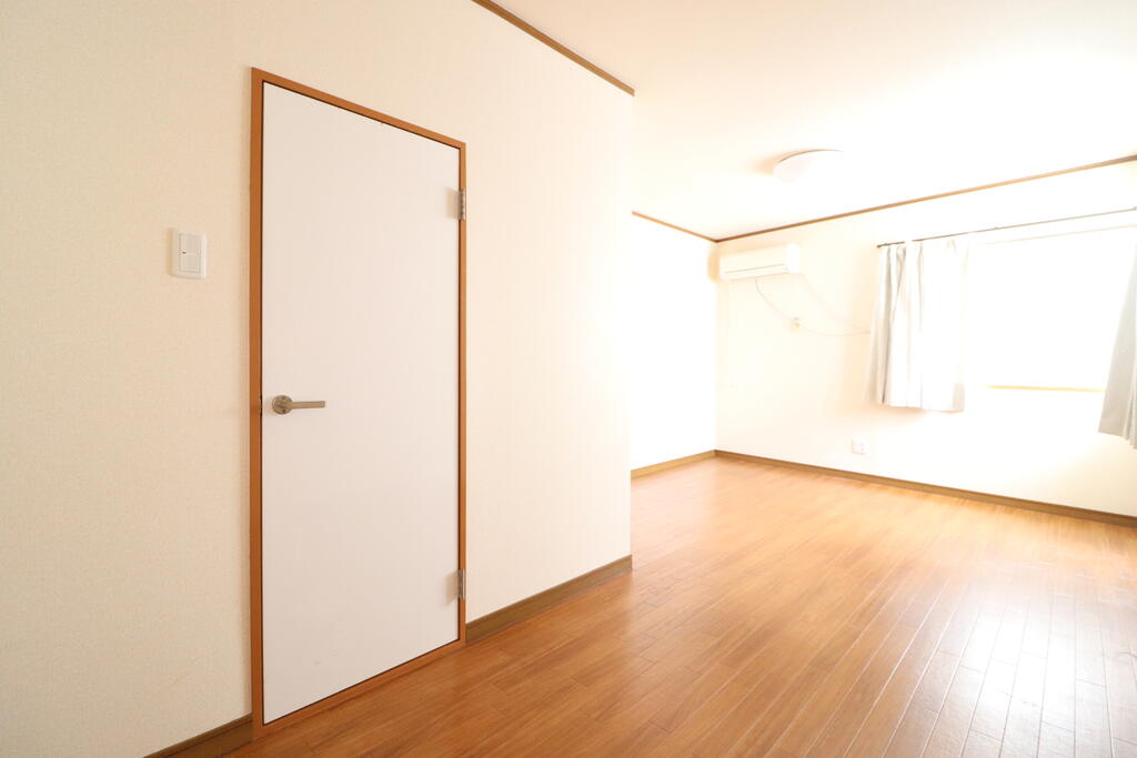 眺望　別角度からの洋室です★