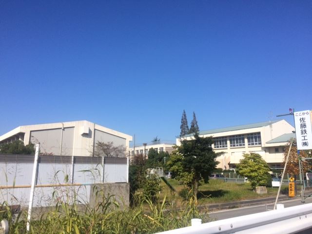 中学校　市立南陽中学校（中学校）まで410m