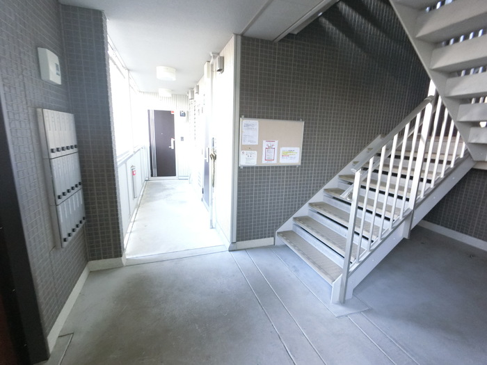 ロビー　オマージュ