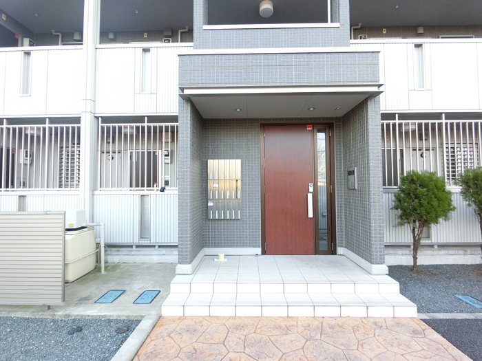 エントランス　オマージュ