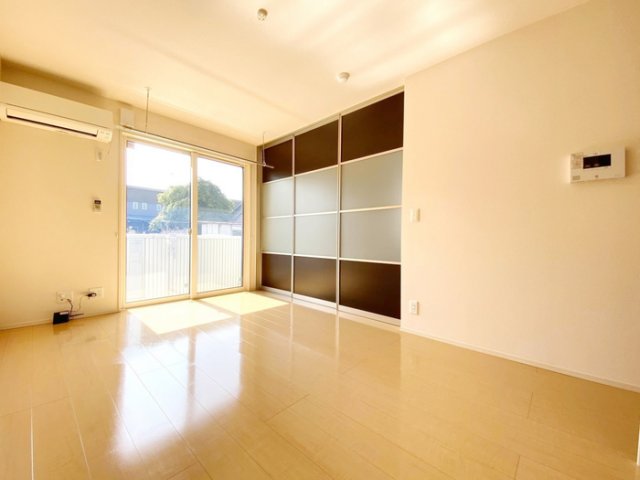 居室・リビング　オマージュ