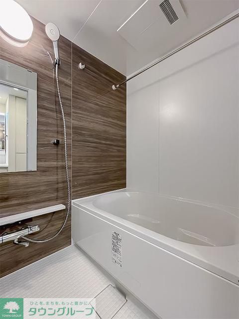 バス・シャワールーム　※写真は同タイプ住戸です。