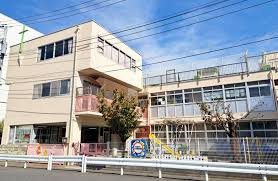 幼稚園・保育園　深川愛隣保育園（幼稚園・保育園）まで561m