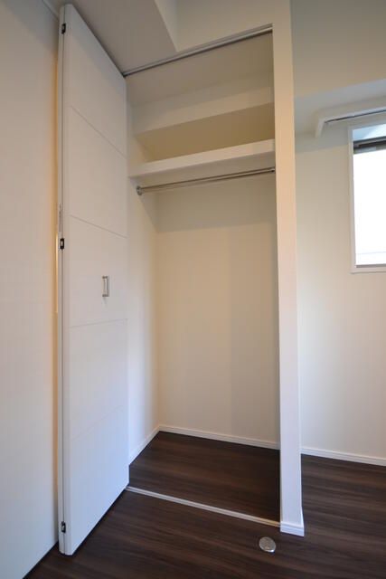 収納　収納も大きく多くの服が収納できます！