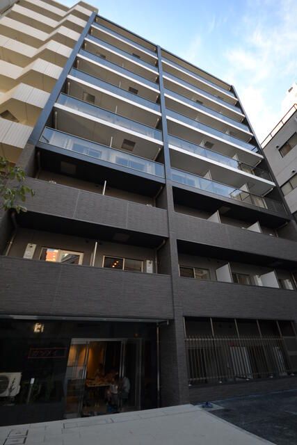 建物外観　駅から徒歩10分以内の駅近物件！