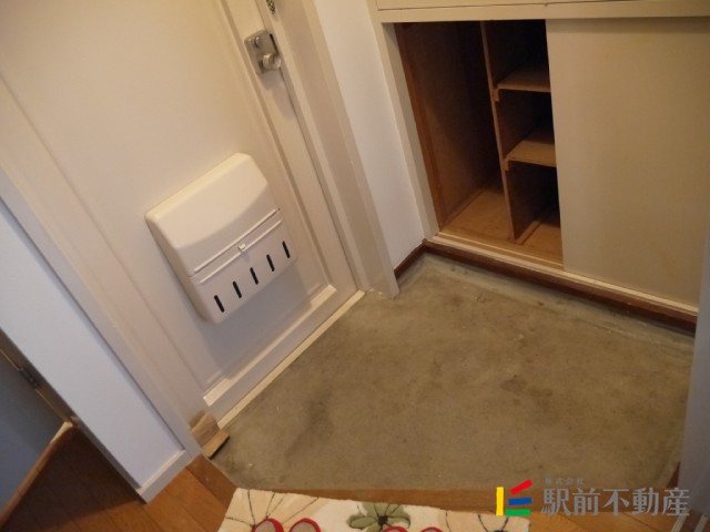 玄関　I・１０４号室（モデルルーム）