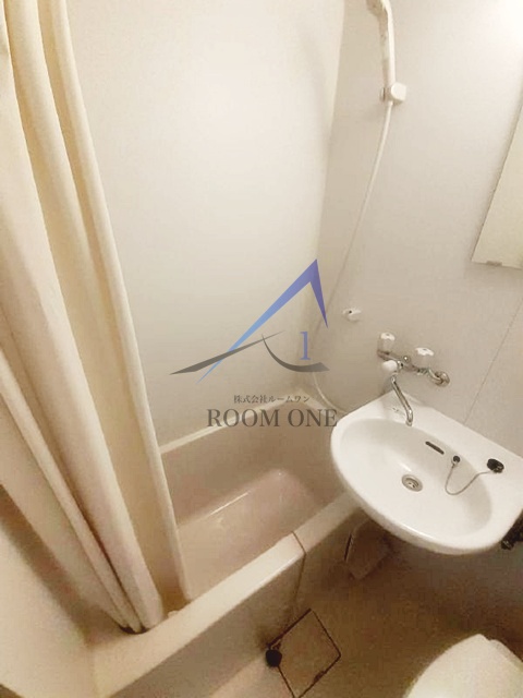 バス・シャワールーム　お風呂です。