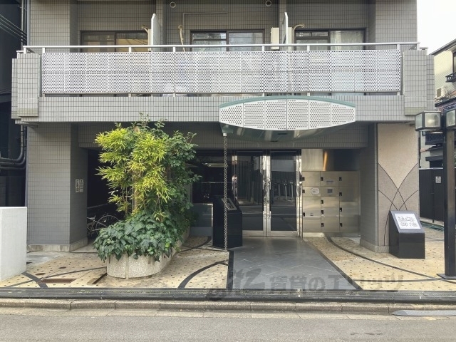 ロビー　ロビー