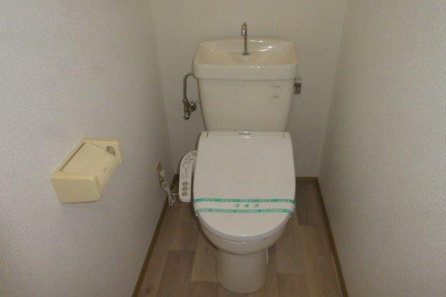 トイレ　ウォシュレット