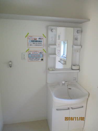 洗面設備　洗面化粧台