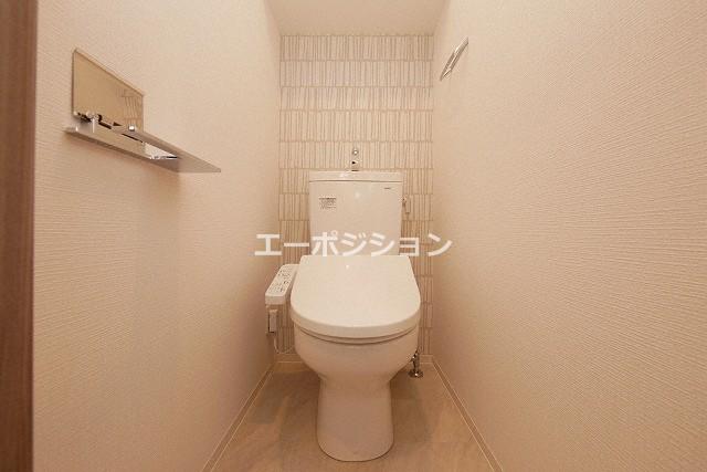 トイレ　エスリードレジデンス大阪難波