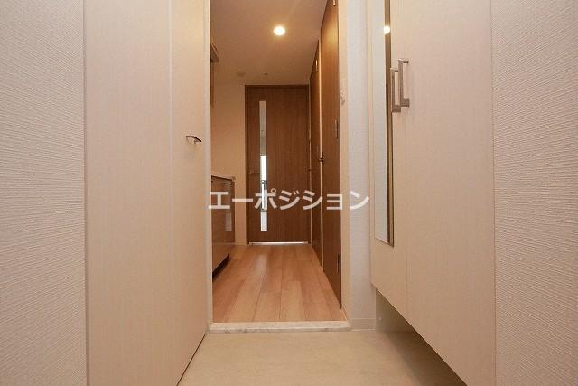 玄関　エスリードレジデンス大阪難波