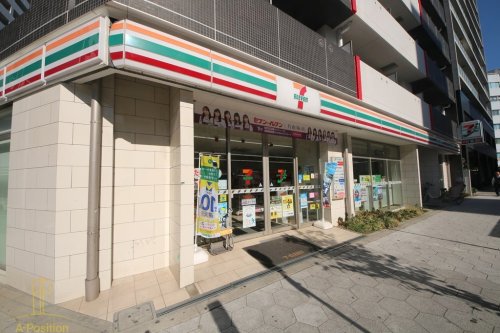 コンビニ　セブンイレブン 大阪元町1丁目店（コンビニ）まで253m