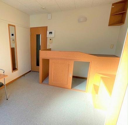 その他設備　造付けベッド