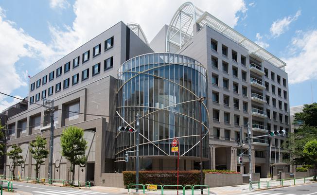 大学・短大　大妻女子大学（大学・短大）まで2184m