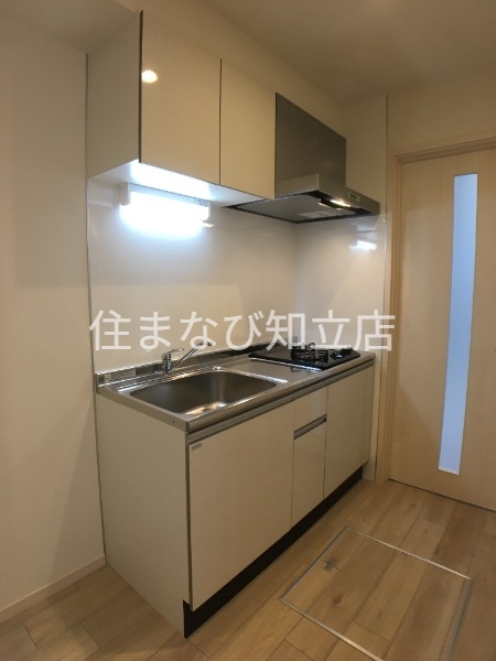 キッチン　同型別部屋写真