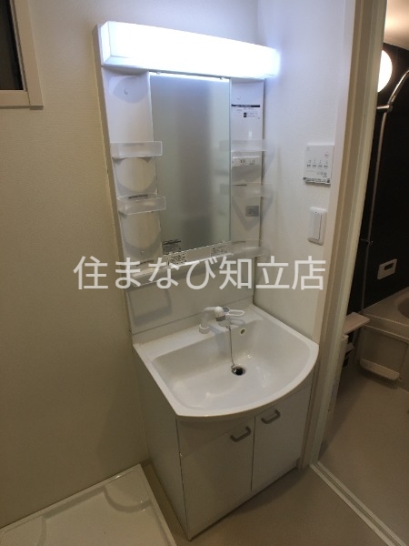 洗面設備　同型別部屋写真