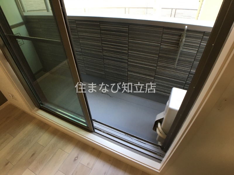 バルコニー　同型別部屋写真