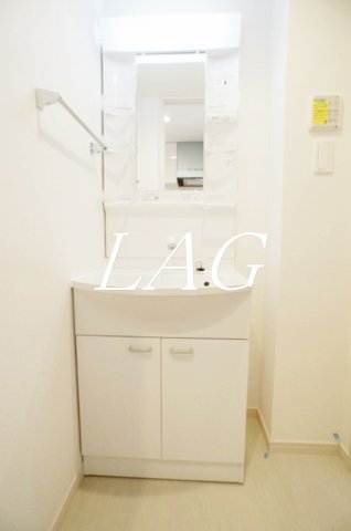 洗面設備　洗面台です。