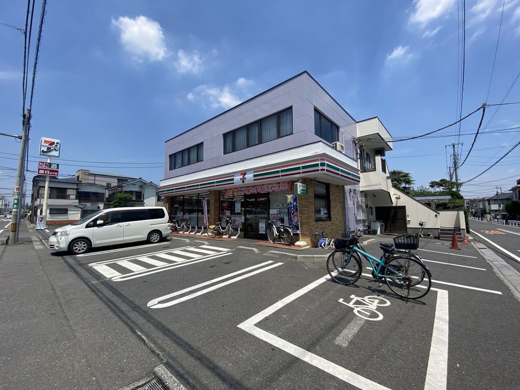 コンビニ　セブン-イレブン 浦和常盤店（コンビニ）まで500m