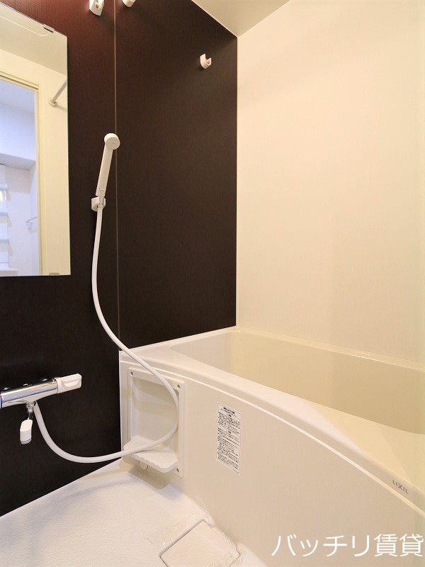 バス・シャワールーム　別号室の写真になります　現状優先