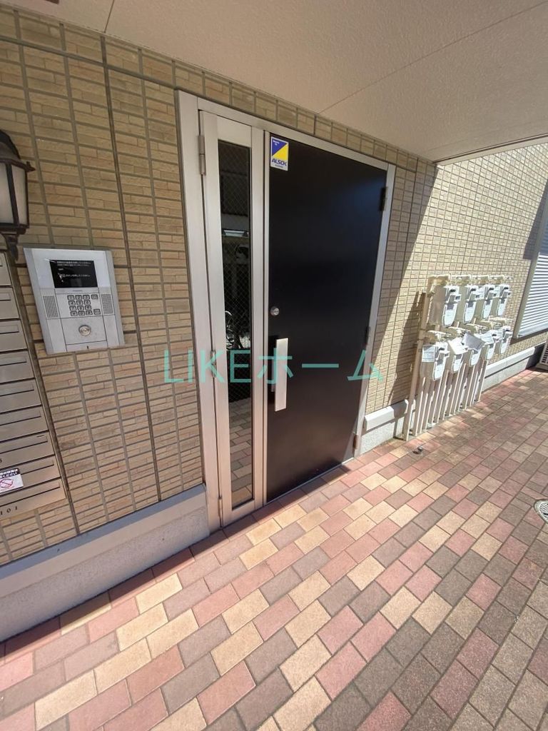 エントランス　エントランス