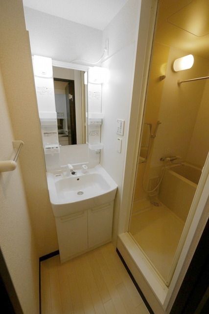 洗面設備　独立洗面台