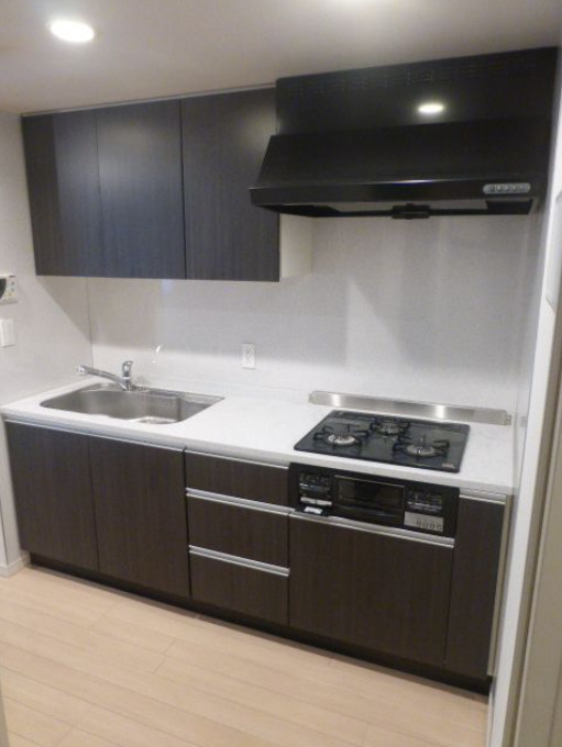 キッチン　※別部屋写真参照