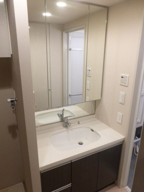 洗面設備　※別部屋写真参照