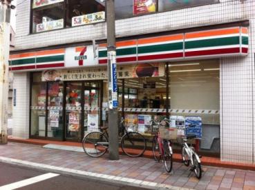 コンビニ　セブンイレブン蒲田2丁目東邦医大通り店（コンビニ）まで338m