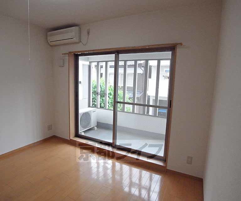 居室・リビング　ワイド型のお部屋