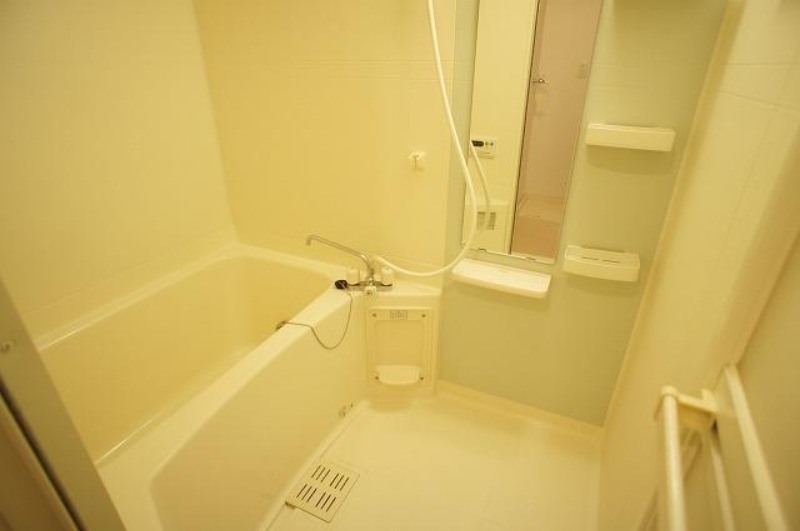 バス・シャワールーム　図面と現状に相違がある場合には現状を優先