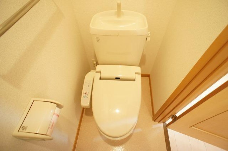 トイレ　図面と現状に相違がある場合には現状を優先