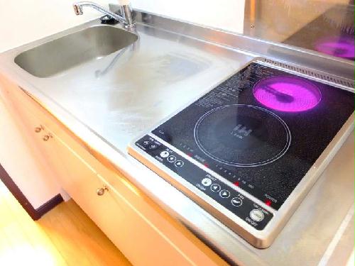 キッチン　同シリーズの類似となります。現況を優先致します。