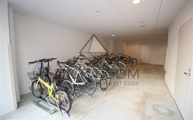 その他共有部分　セレニテ本町東リアン　駐輪場