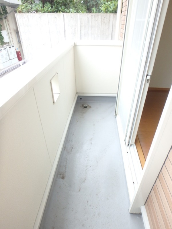 バルコニー　図面と現状に相違がある場合には現状を優先