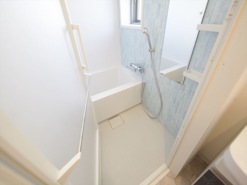 バス・シャワールーム　バスルーム　浴室暖房乾燥機付き