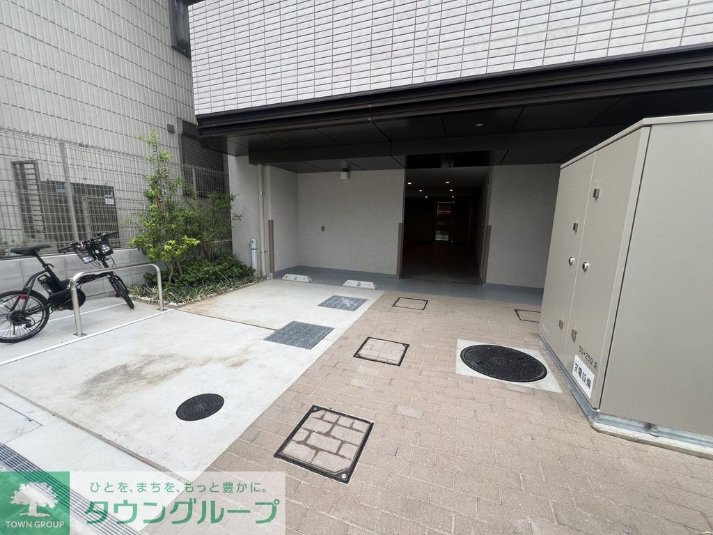 駐車場　駐車場