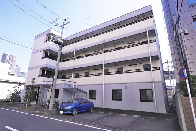 建物外観　★コンビニも近くお買いものラクラク♪★