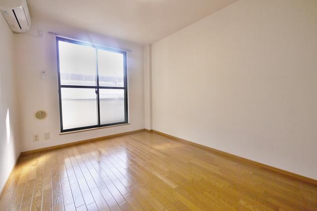 居室・リビング　★陽当たり良好のお部屋です！★