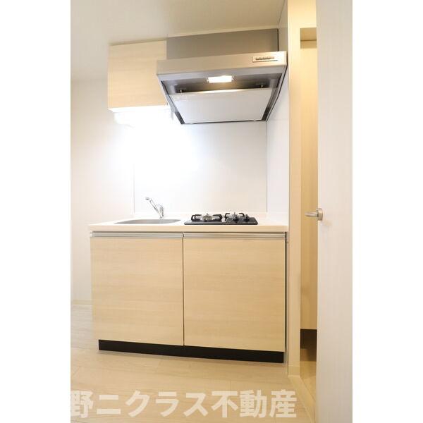 キッチン　内装は別部屋の参考写真です。