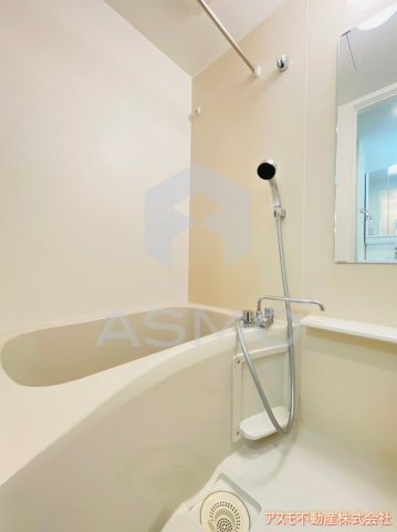 バス・シャワールーム　同マンション別部屋参考写真