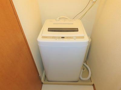その他設備　洗濯機も付いています