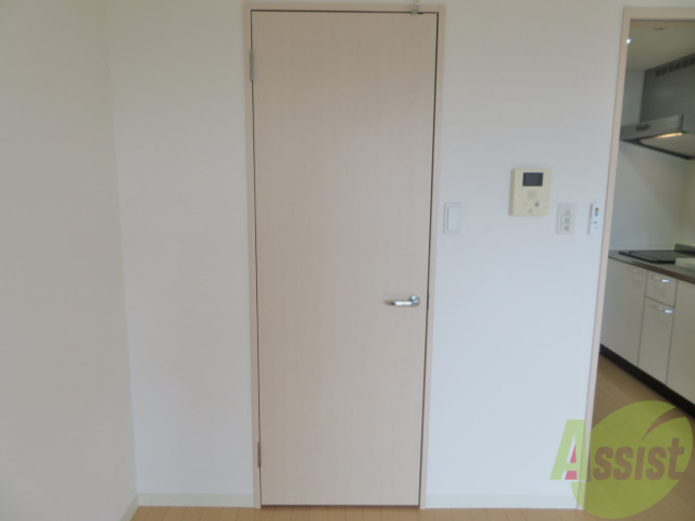 収納　クローゼットがありました。お洋服や荷物はここへ