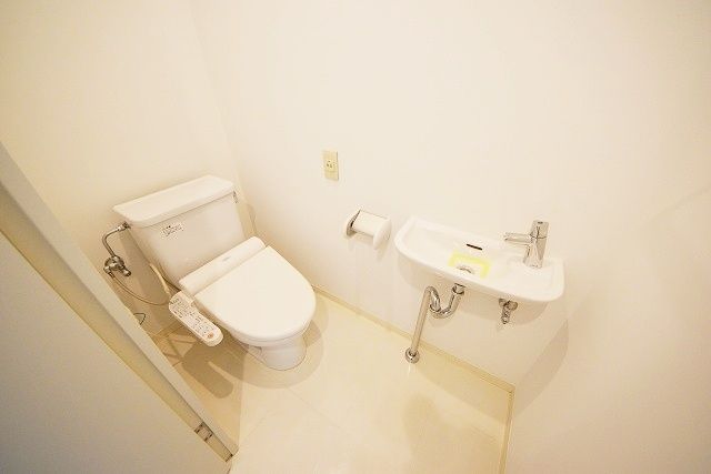 トイレ　※別部屋参照