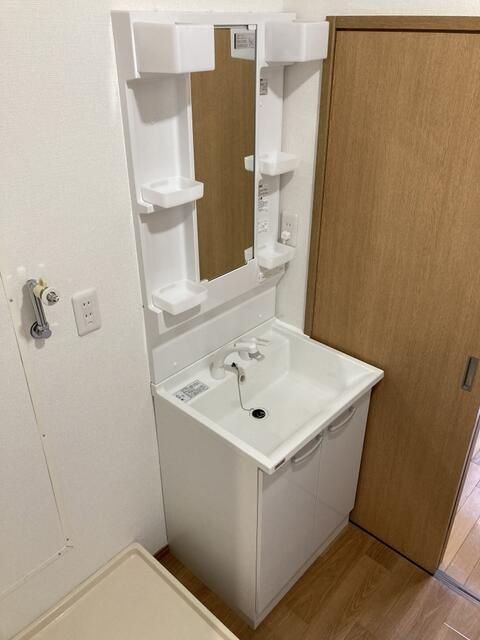 洗面設備　※別部屋参考写真